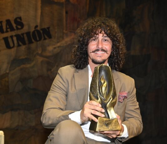 Jesús Corbacho con la Lámpara Minera 2024