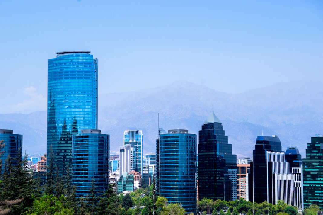 Santiago de Chile, centro financiero ©123RF