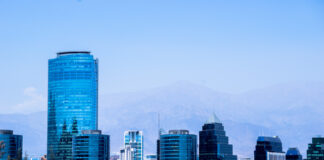 Santiago de Chile, centro financiero ©123RF