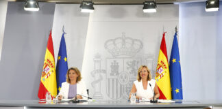 Teresa Ribera y Pilar Alegría en la rueda de prensa posterior al Consejo Ministros de 27AGO2024