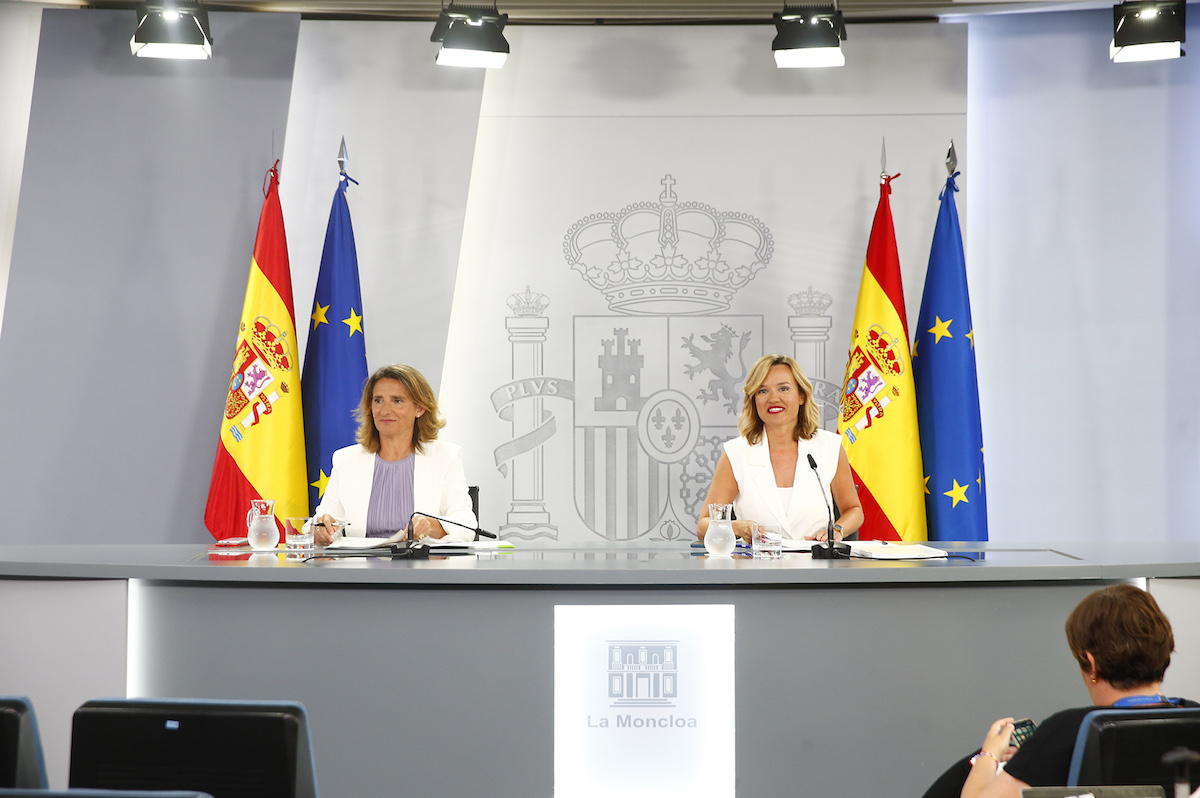 Teresa Ribera y Pilar Alegría en la rueda de prensa posterior al Consejo Ministros de 27AGO2024