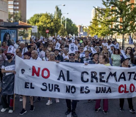 Miles de personas se manifestaron el 17 de septiembre en Usera y Villaverde contra la puesta en marcha de un crematorio junto a viviendas