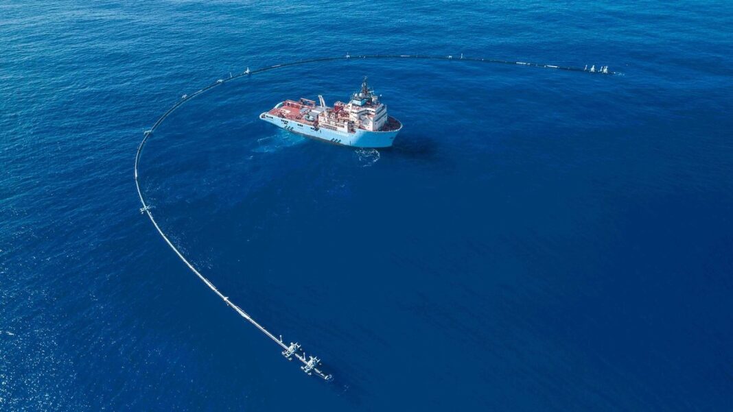 El Ocean Cleanup en la recogida de plásticos en el oceano
