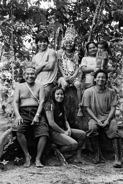 Familia Yahuarcani ©Monica Newton