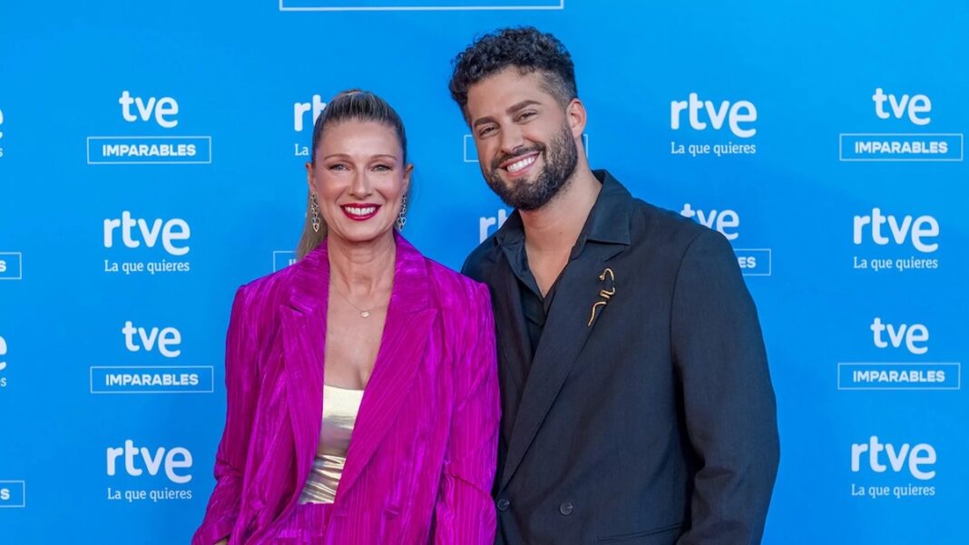 Anne Igartiburu y Javier de Hoyos en RTVE