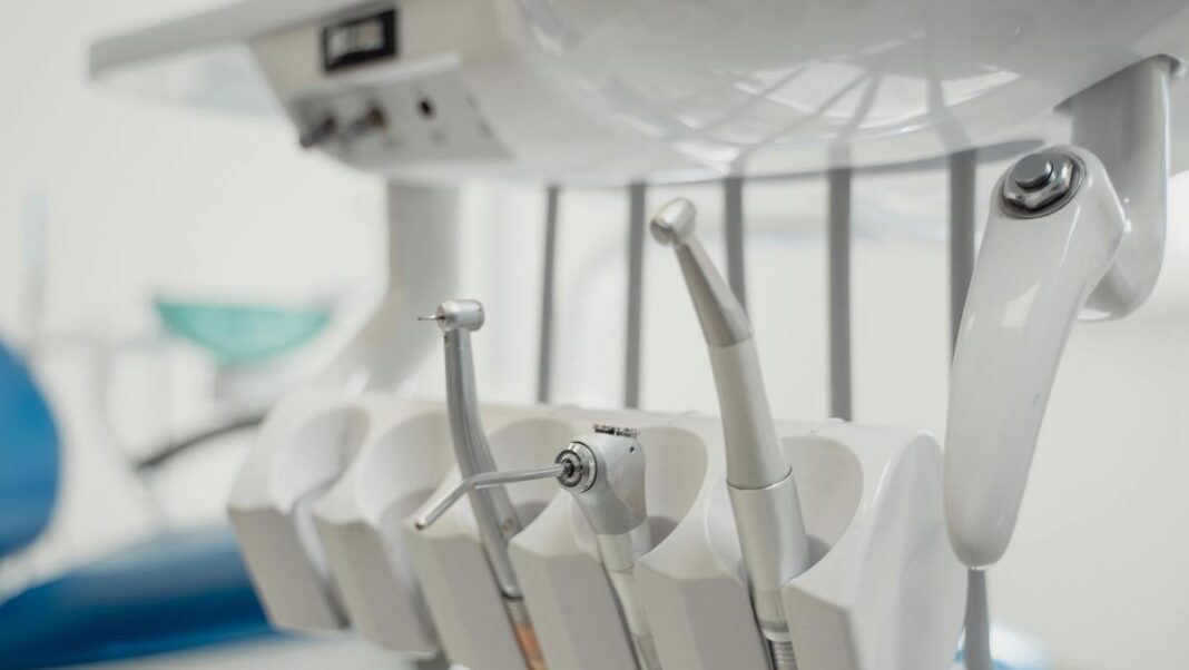 Clínicas dentales material ©pexels-photo