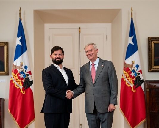 Gabriel Boric con José Antonio Kast en La Modena 15DIC2025