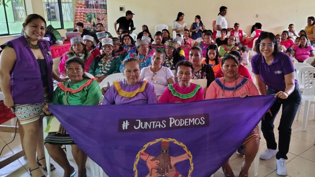 Perú Juntas podemos ©Mano Alzada Mujeres del feminista Movimiento Manuela Ramos ©Mano Alzada