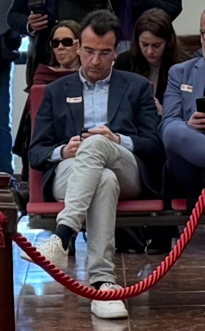 Alcalde de Leganes en Pleno Móstoles ©PSOEMostoles Miguel Ángel Recuenco en el Pleno del Ayuntamiento de Móstoles