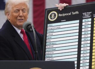 España coordina con la UE su respuesta al nuevo arancel del 10% de EEUU