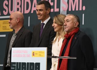 El Gobierno firma con los sindicatos la subida del SMI 2026 hasta los 1221 € mensuales