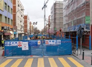 El grito de auxilio de los comerciantes y vecinos de Latina ante el caos de las obras