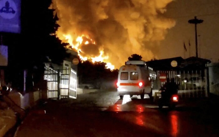 Teheran bajo las bombas 28FEB2026 ©anarquistas Imagen de Teherán bajo las bombas difundida por una militante anarquista residente en la capital iraní