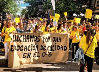 Vecinos de Majadahonda se movilizan en defensa de la educación infantil de cero a tres años