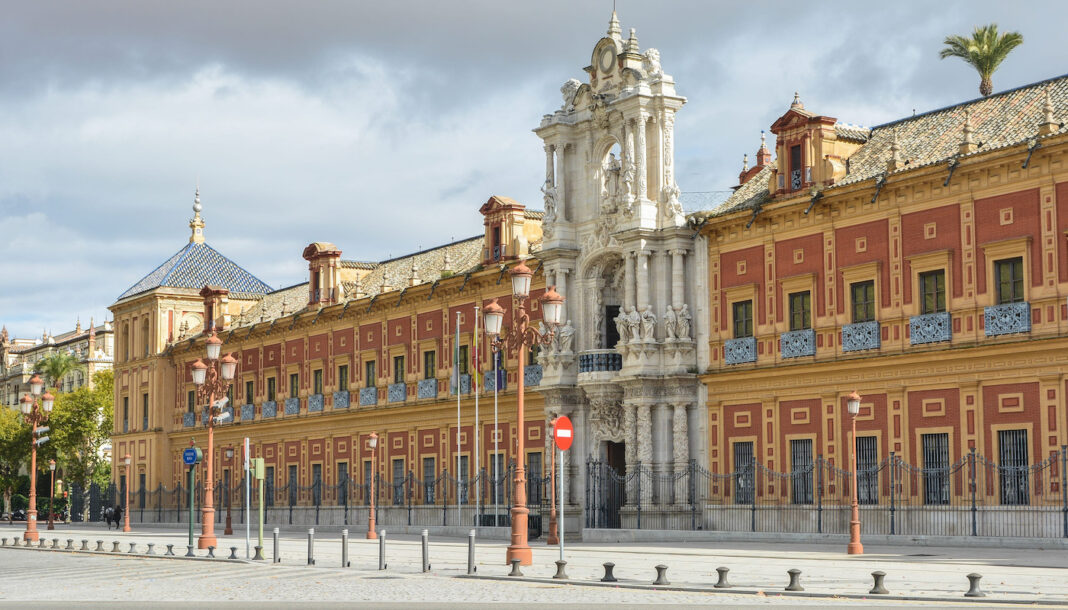 Sevilla-Palacio-de-San-Telmo-@123RF