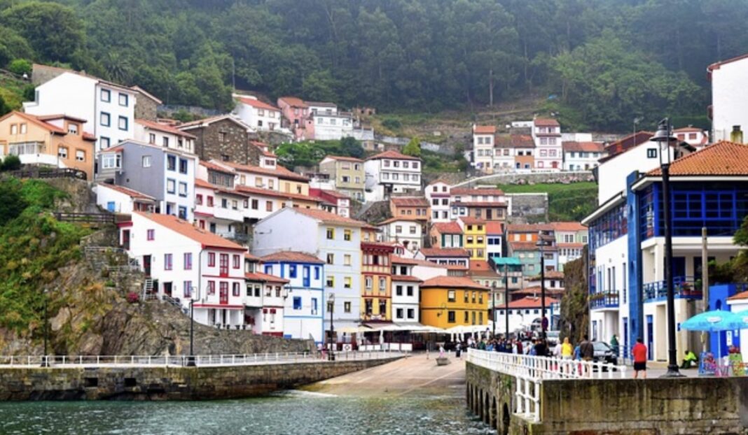 Asturias-©archivopub