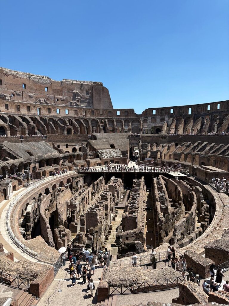 Roma: Foso Colosseo ©PA-LGC