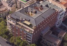 El ático de Chamberí, o cómo anticipar el otoño desde una terraza de verano