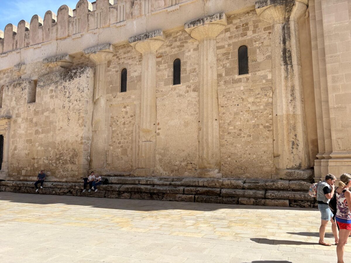 Sicilia, Siracusa, Catedral columnas dóricas ©Pilar Ahijado|Luis González