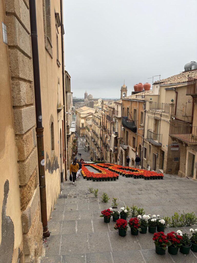 Sicilia, Vista de la escalinata de Caltagirone desde arriba ©Pilar Ahijado|Luis González