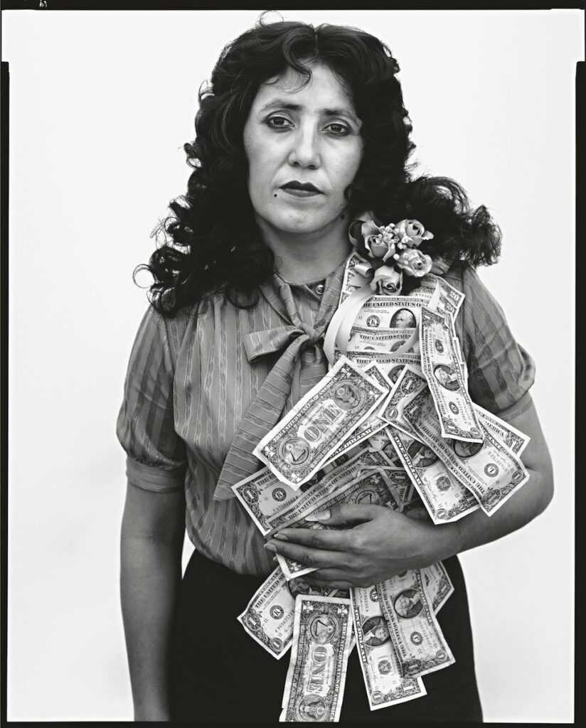 Petra Alvarado. Trabajadora en una fábrica, en su cumpleaños. Texas, 1982