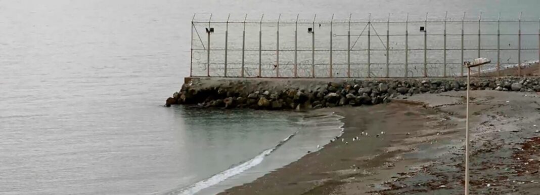 Ceuta espigón frontera Marruecos ©CEAR