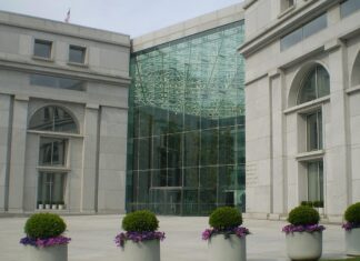 Un tribunal federal divide en dos la batalla de Nueva York contra ICE