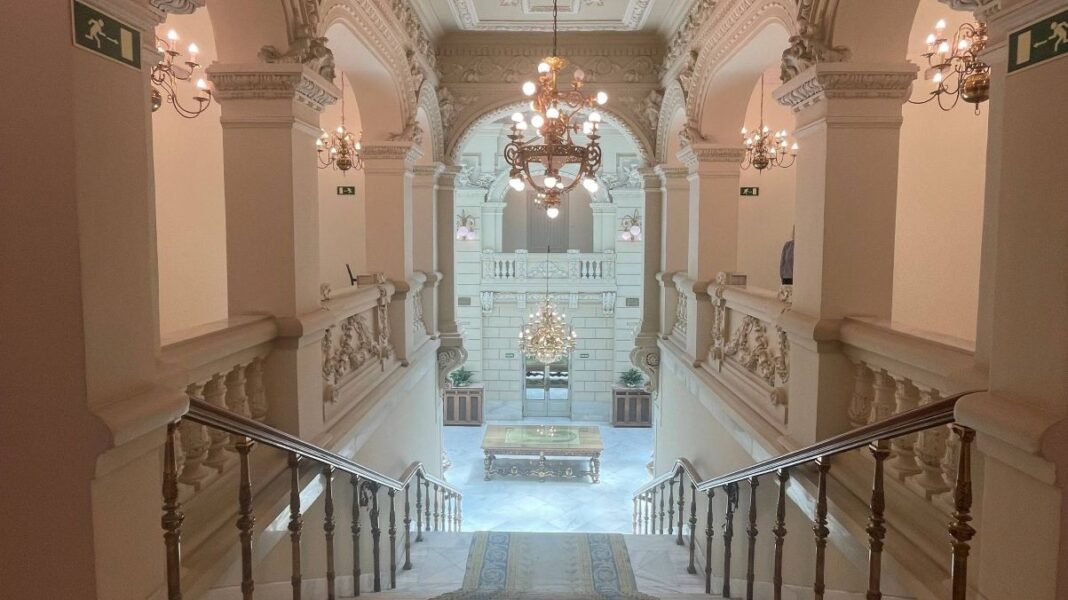 260923-incoacion-bic-palacio-fontalba-interior