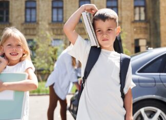 En la escuela se enseña, en casa se educa ¿Dónde termina una responsabilidad y empieza la otra?