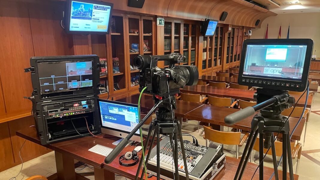 APM sala de prensa equipos Video Lux producciones ©apm