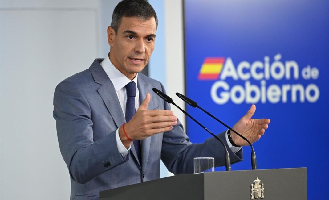 Pedro Sánchez ©Pool Moncloa:Borja Puig de la Bellacasa y Sandra Armada. La Moncloa, Madrid 6OCT2026