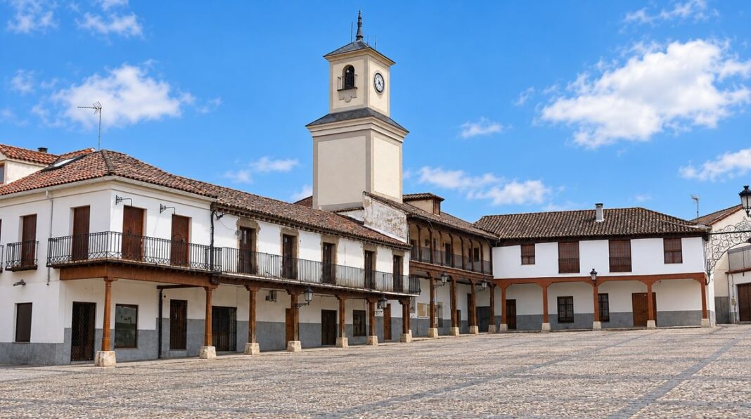 Valdemoro Plaza de la constitucion ©AqM-AV-IA