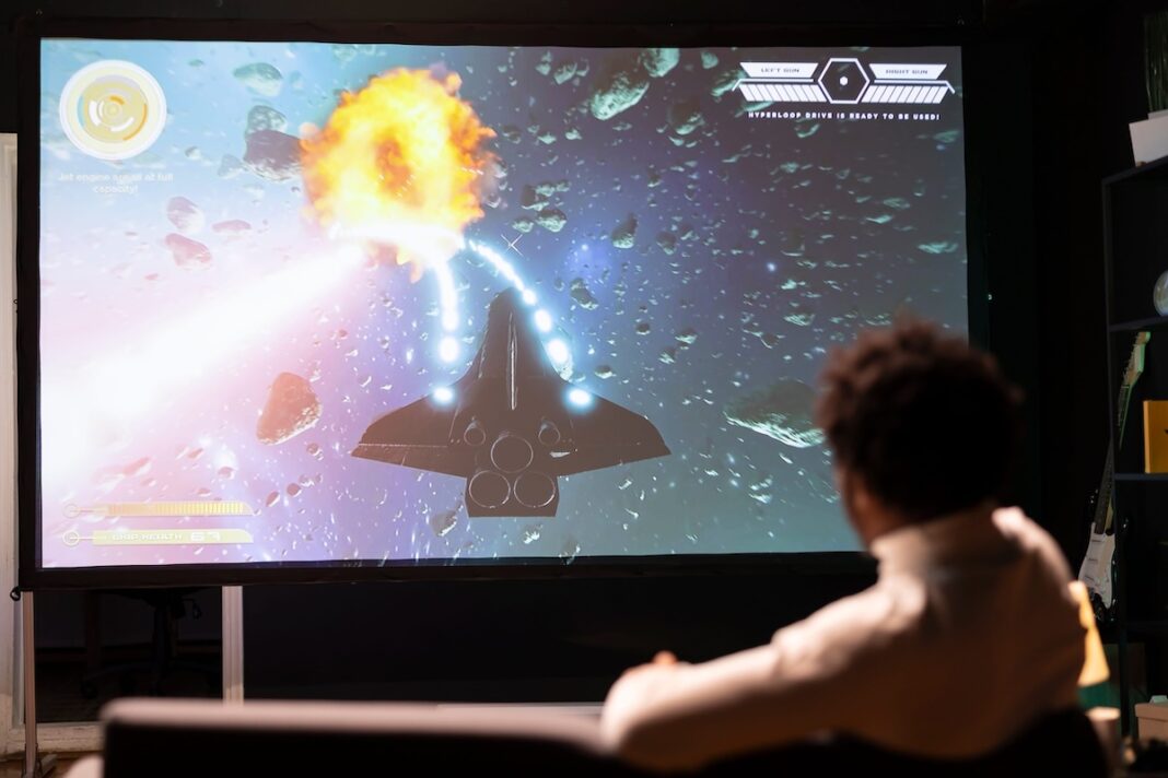 Videojuegos pantalla grande ©123RF